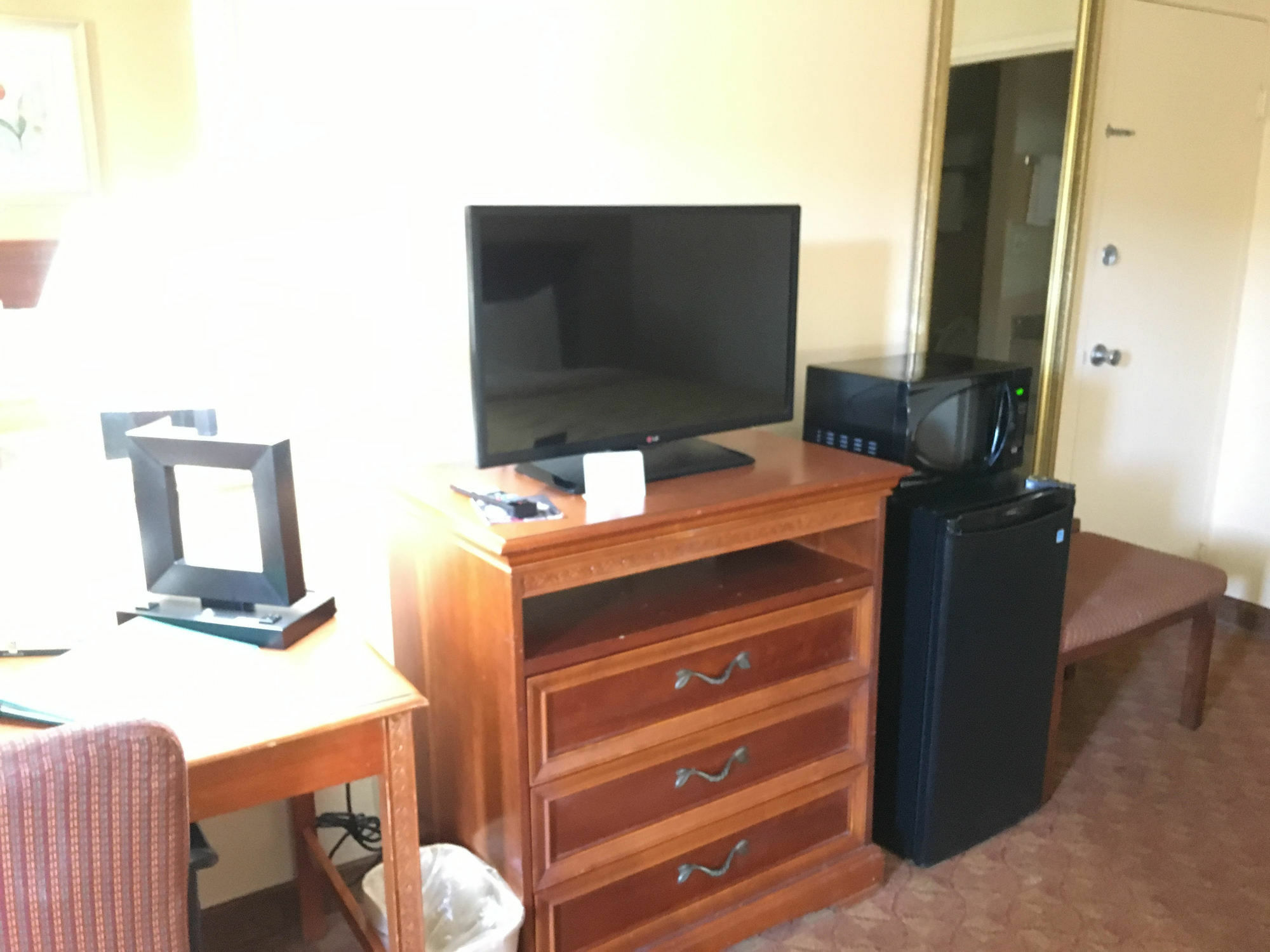 Quality Inn & Suites Hanes Mall Winston-Salem Exteriör bild